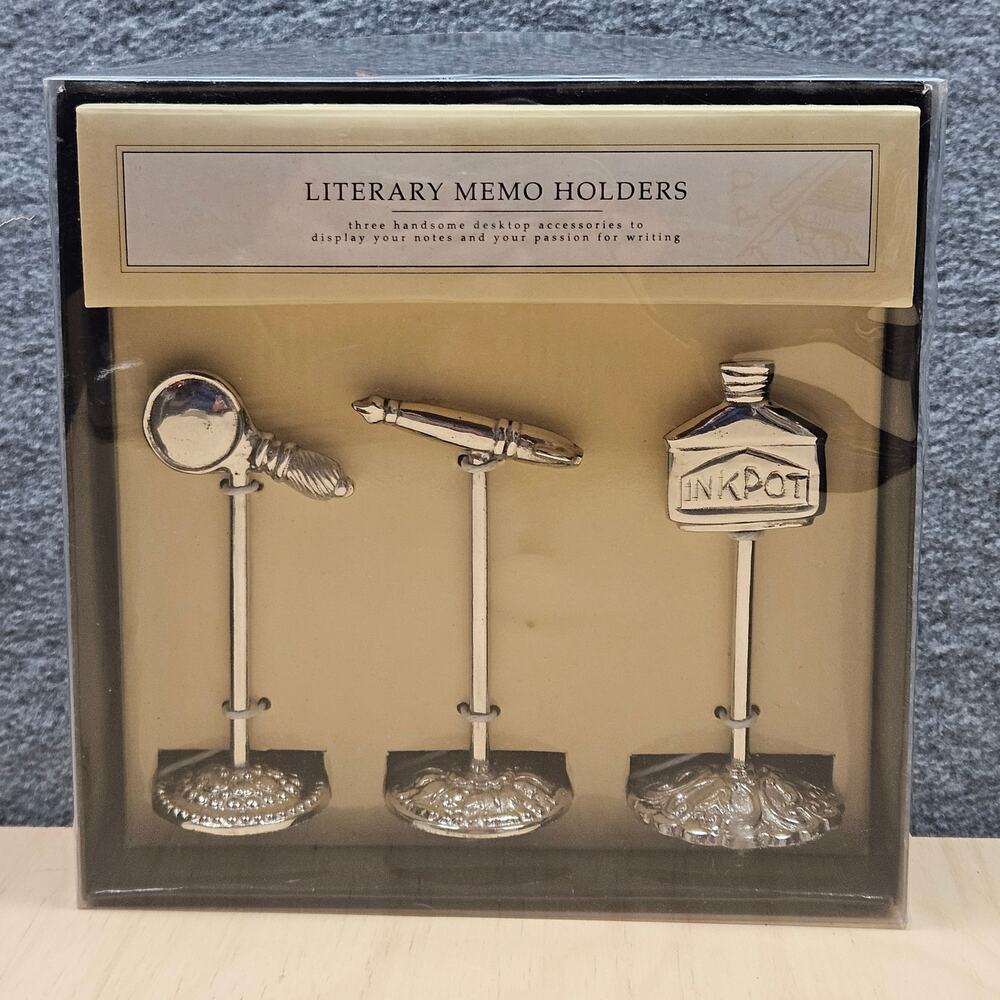 Vintage New Old Stock Barnes and Noble Literary Memo Holder Set Made in India